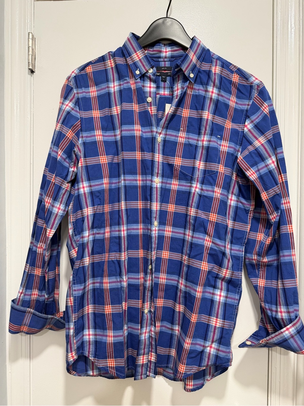 GAP Men's Blue & Red Plaid Button-Down Shirt